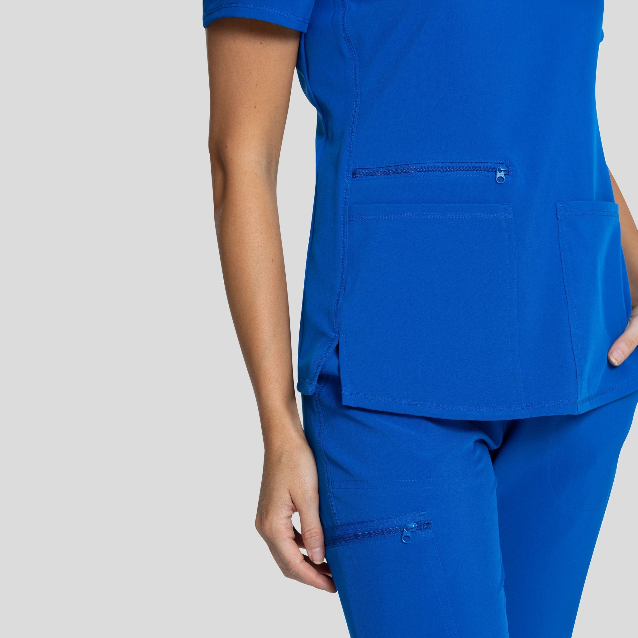 CKA_685_Royal_Detail